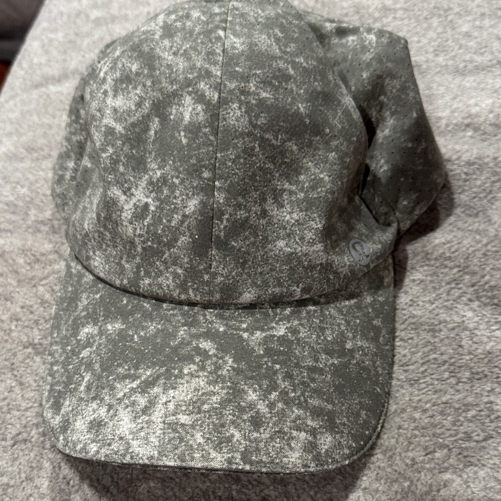 Lululemon gray Patterned Ladies Cap